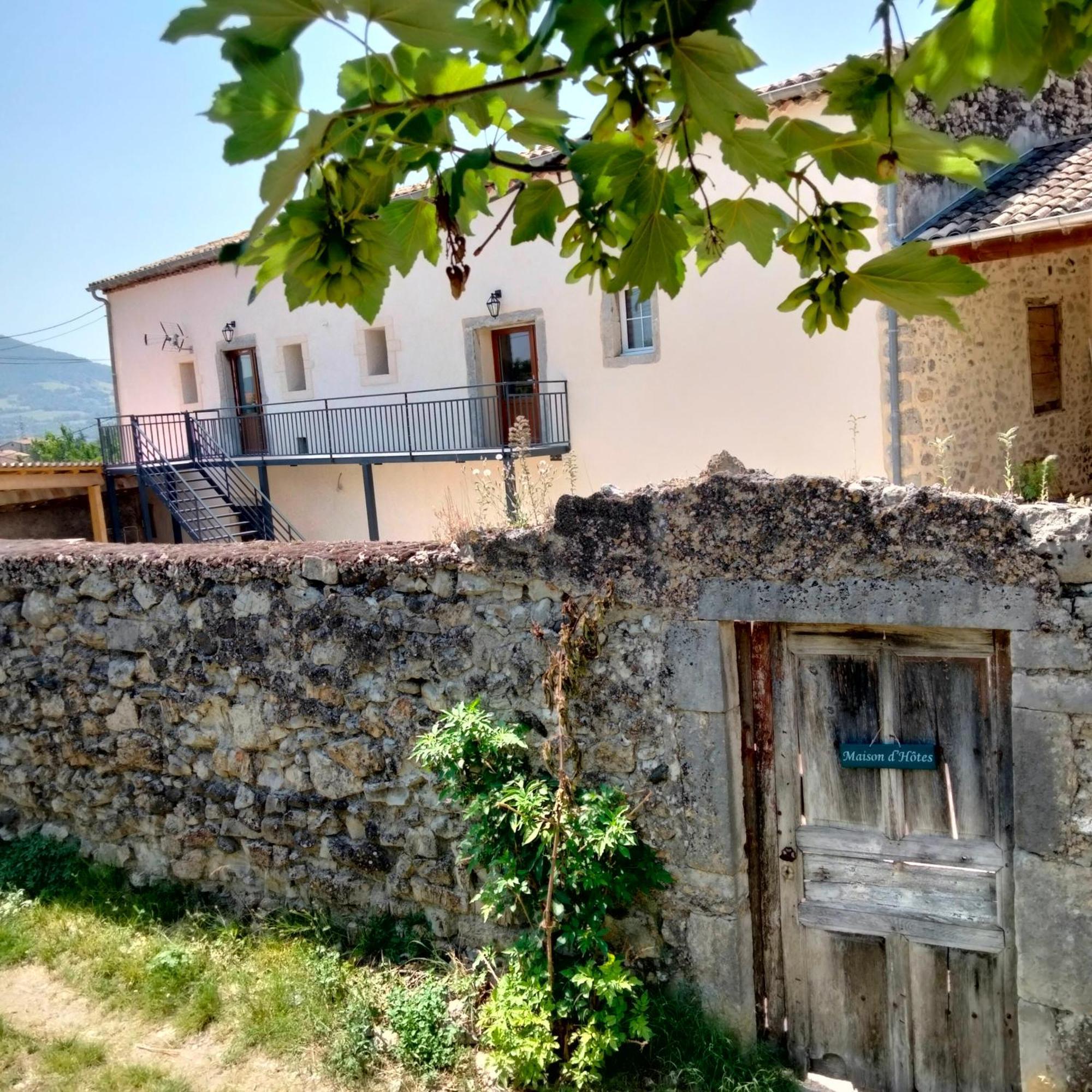 La Grange De Sabatas Hotel Chomérac Buitenkant foto