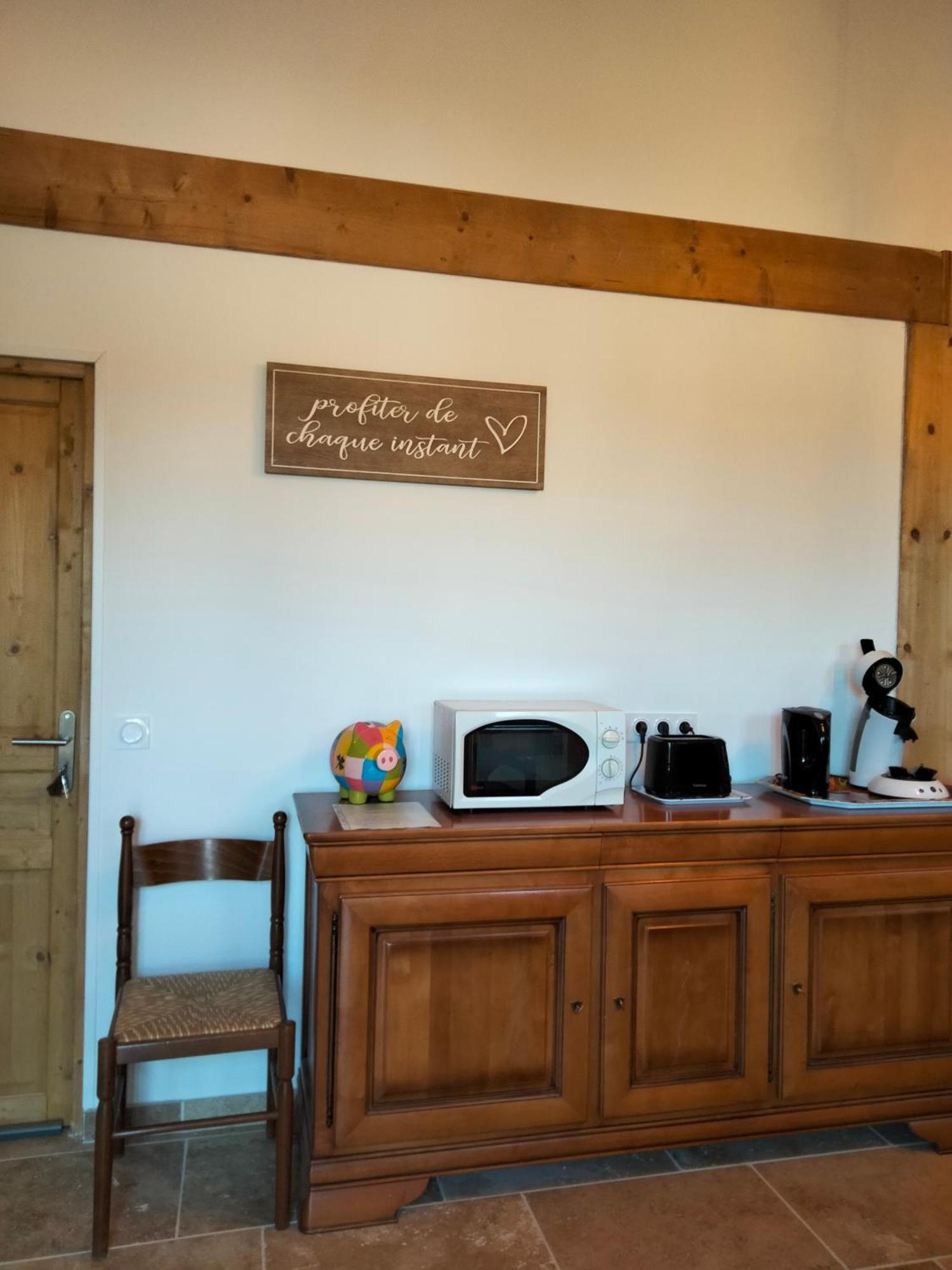 La Grange De Sabatas Hotel Chomérac Buitenkant foto