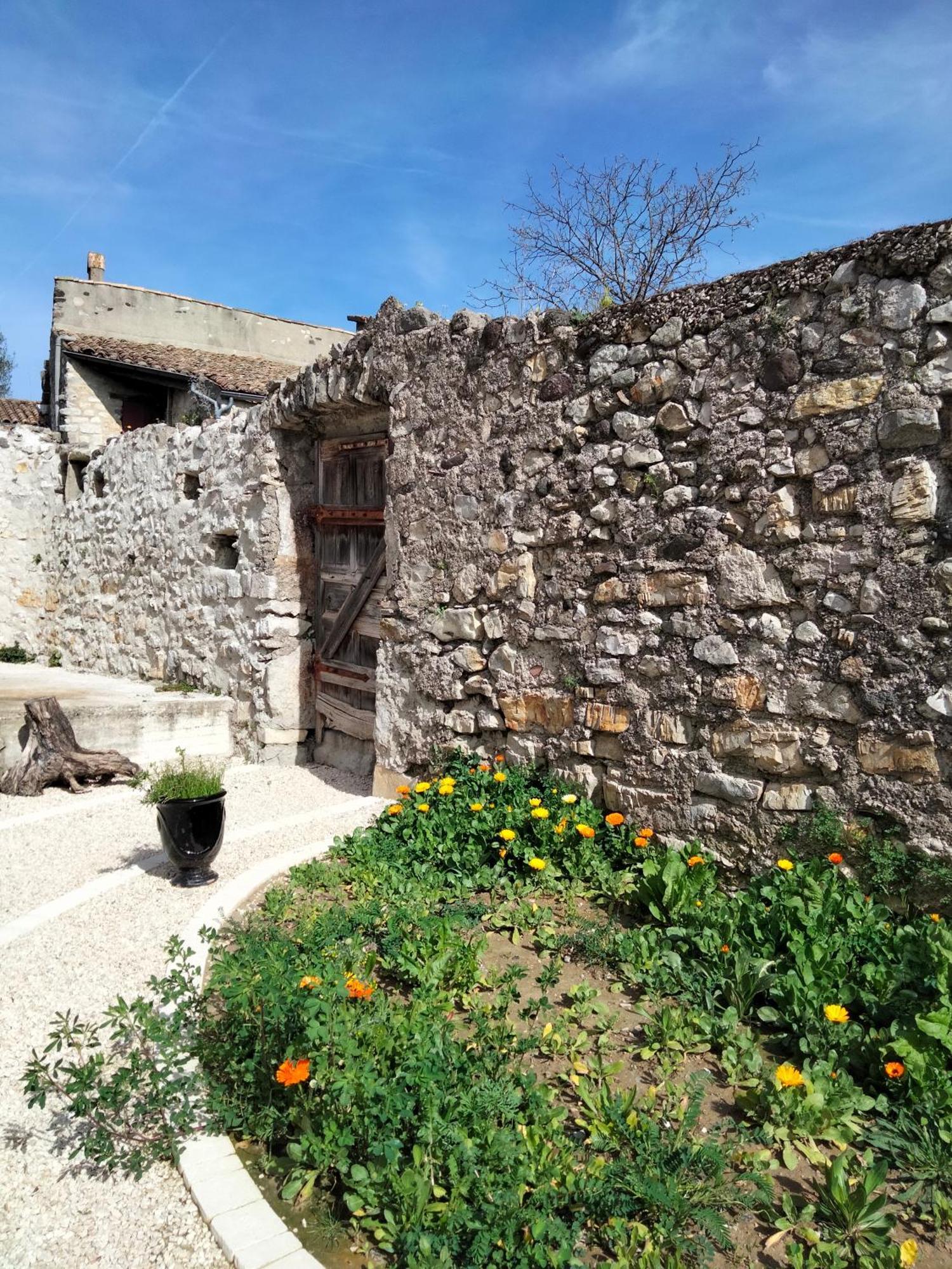 La Grange De Sabatas Hotel Chomérac Buitenkant foto